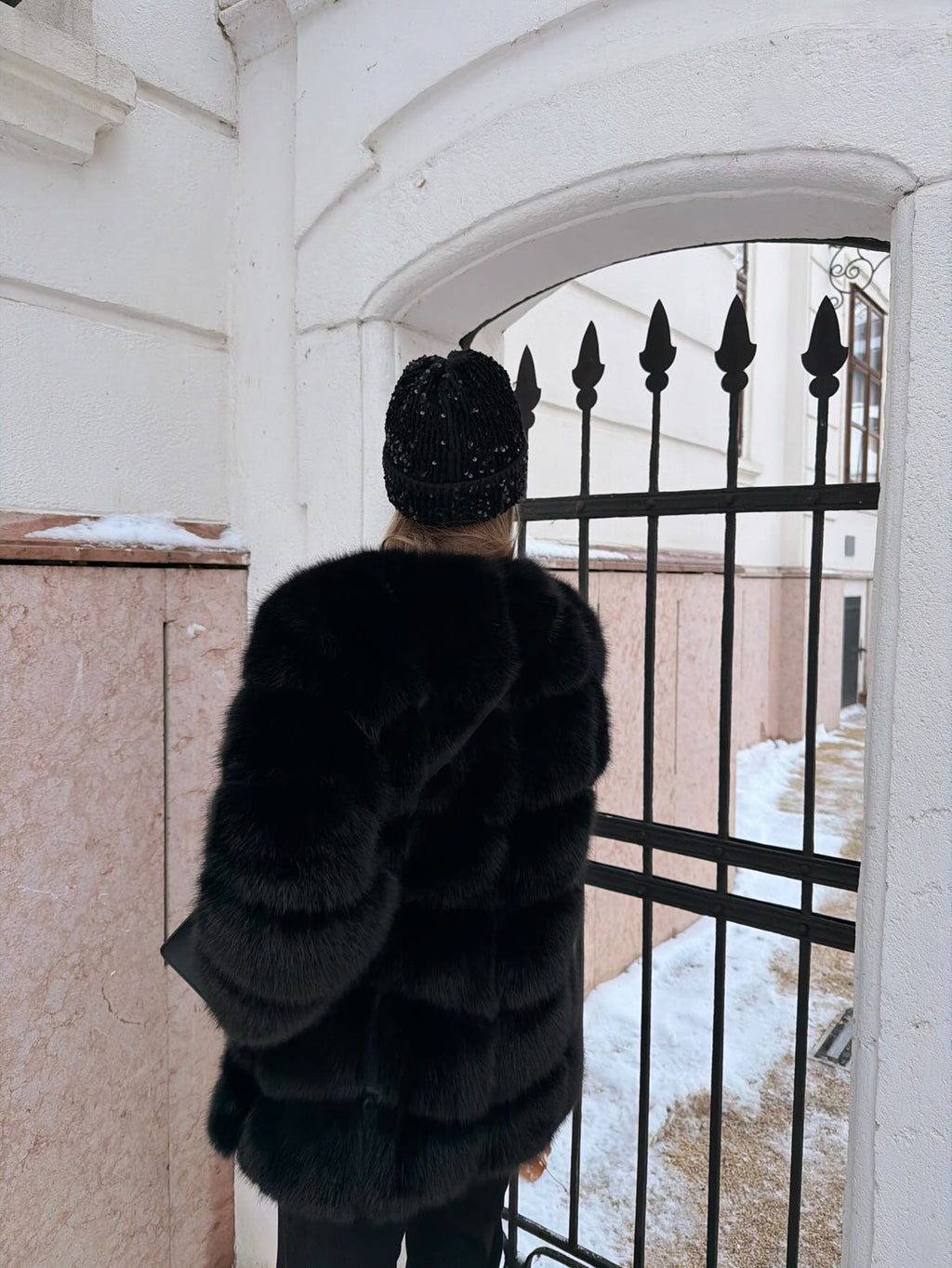 BONNIE fekete műszőrme kabát