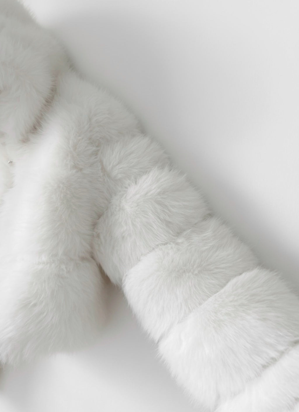 PETRA fehér műszőrme kabát